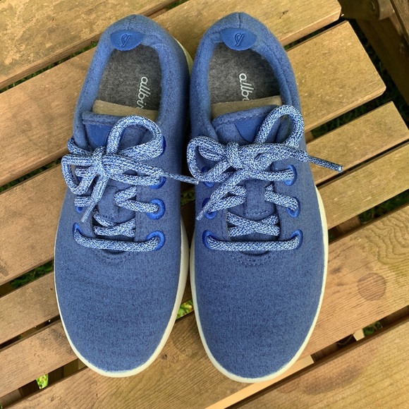 Allbirds Women’s Wool Runners Shoes - Picture 3 of 9